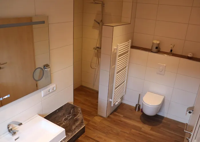 Naturferienhof Maerkisch Luch - Trapphenne * Nennhausen